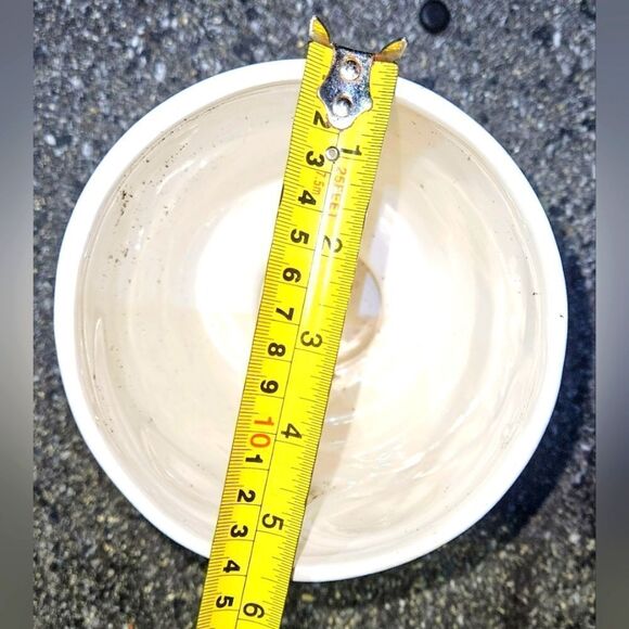 Red and White Artistic Face Vase Accents - Picture 10 of 10